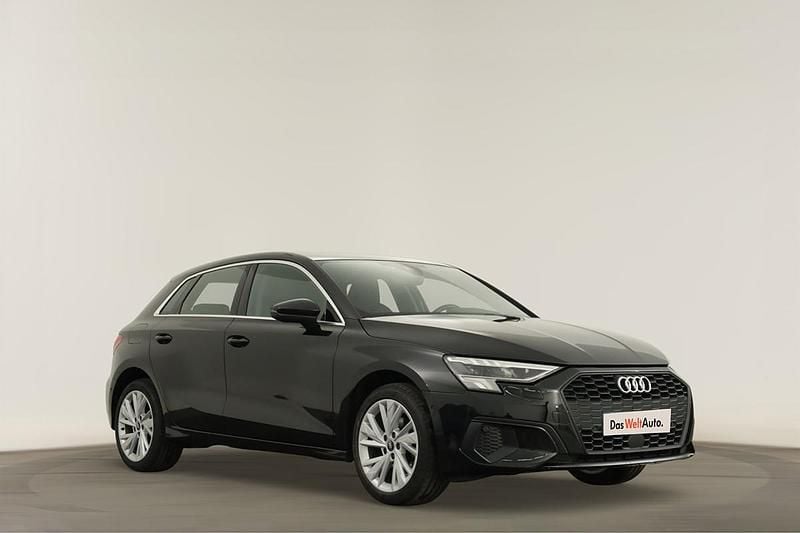 Usado Audi A3 116 HP (85 kW) 2023 Preto