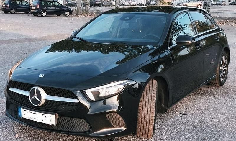 Usado Mercedes A180 Progressive 116 HP (85 kW) 2019 Sedan