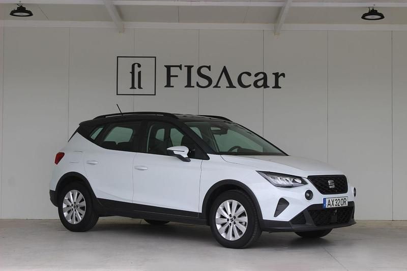 Branco Usado 2023 Seat Arona Xperience SUV | € 19.900 (Preço justo) - Imagem 1/4
