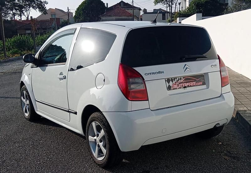 Usado Citroën C2 70 HP (51 kW) 2010 Branco Citadino