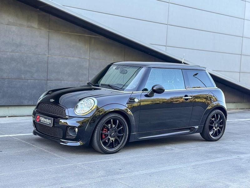 Preto Usado 2009 Mini Cooper D Citadino | € 8.990 (Preço justo) - Imagem 1/4
