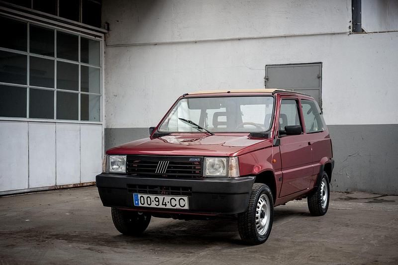 Usado Fiat Panda 45 HP (33 kW) 1993 Vermelho Citadino