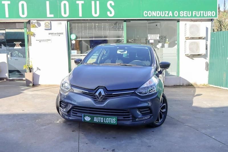 Cinza Usado 2018 Renault Clio IV LIMITED | € 11.970 (Preço justo) - Imagem 1/4