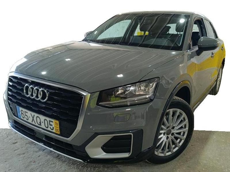 Cinzento Usado 2019 Audi Q2 Design SUV | € 23.899 (Preço justo) - Imagem 1/4