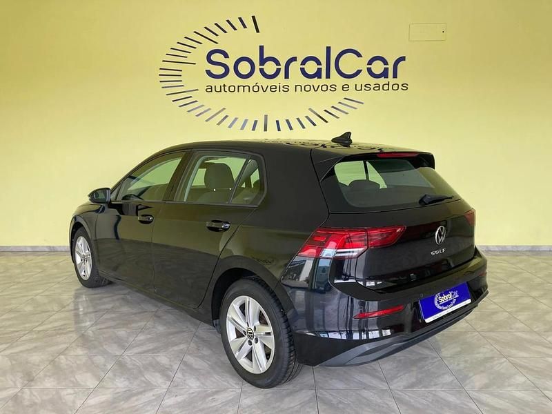 Usado VW Golf VIII Life 110 HP (80 kW) 2022 Preto