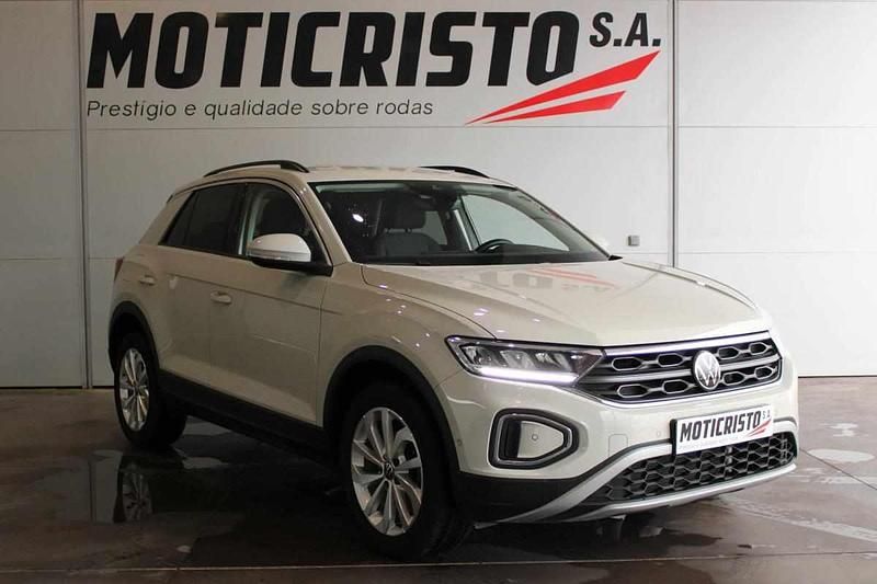 Branco Usado 2024 VW T-Roc SUV | € 24.250 (Preço justo) - Imagem 1/4