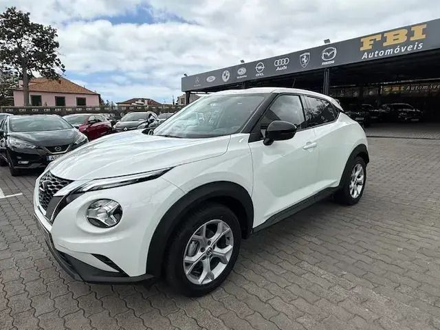 Branco Usado 2021 Nissan Juke Acenta SUV | € 19.900 - Imagem 1/4