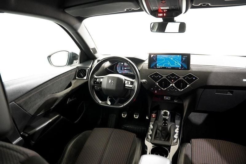 Usado DS Automobiles DS3 Crossback Performance 110 HP (80 kW) 2021 Cinza SUV