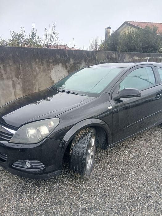 Usado Opel Astra GTC 90 HP (66 kW) 2006