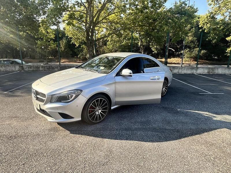 Usado 2013 Mercedes CLA220 Sedan | € 18.300 (Preço justo) - Imagem 1/4