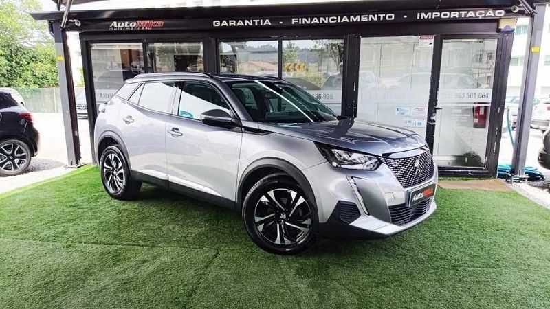 Cinzento Usado 2020 Peugeot 2008 Allure SUV | € 21.900 - Imagem 1/4