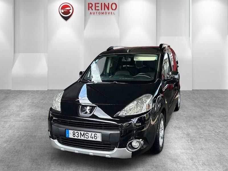 Preto Usado 2012 Peugeot Partner Tepee Monovolume | € 9.900 - Imagem 1/4