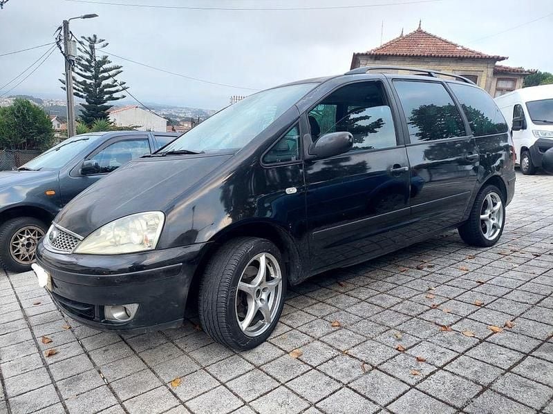 Usado Ford Galaxy 130 HP (95 kW) 2005 Monovolume
