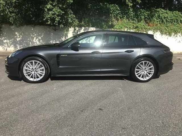 Usado Porsche Panamera 462 HP (339 kW) 2021 Cinzento Sedan