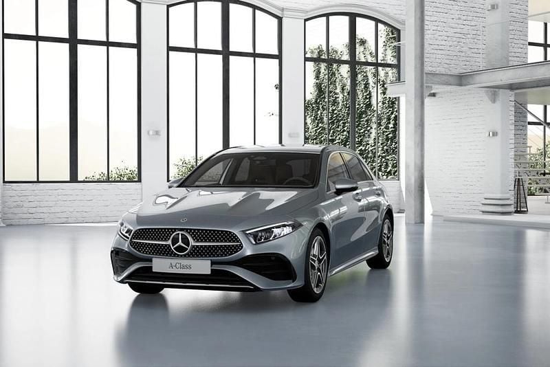 Prateado Novo 2025 Mercedes A250 Citadino | € 55.125 (Caro) - Imagem 1/4