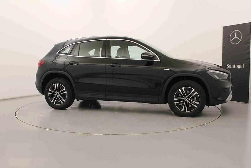 Novo Mercedes GLA250 218 HP (160 kW) 2025 Preto SUV