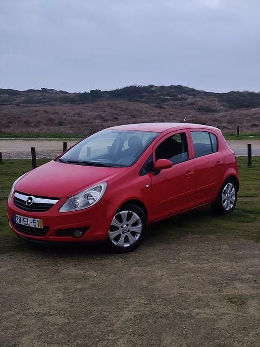 Usado 2007 Opel Corsa Sedan | € 1.900 (Bom preço) - Imagem 1/4