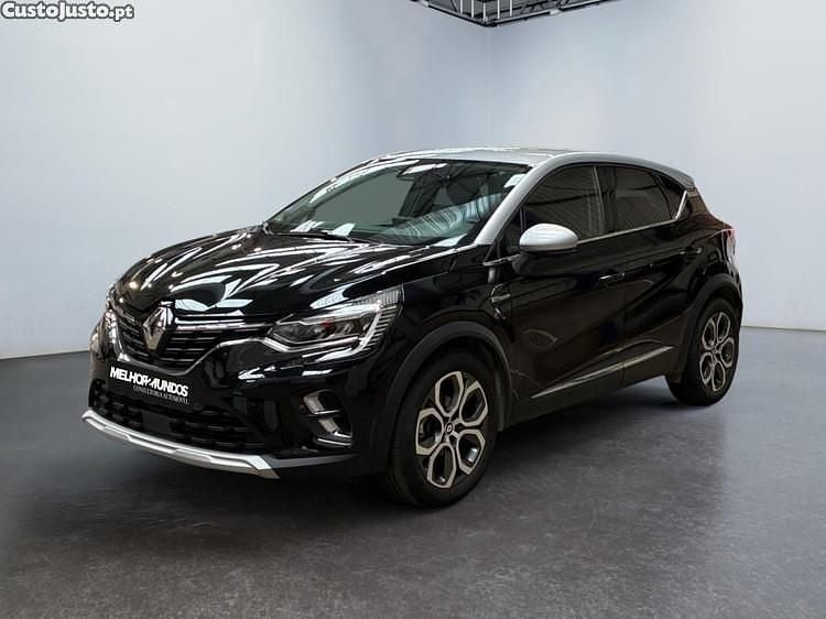 Usado Renault Captur Techno 145 HP (106 kW) 2024 Preto SUV