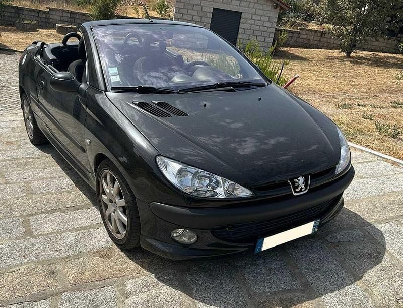 Usado 2001 Peugeot 206 CC Cabrios | € 5.000 - Imagem 1/4