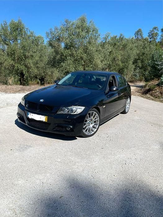 Usado 2005 BMW 320 Sport Line Sedan | € 6.900 (Caro) - Imagem 1/4