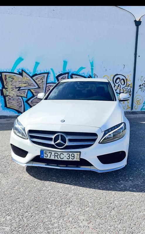 Branco Usado 2016 Mercedes C220 Sedan | € 18.750 (Preço justo) - Imagem 1/4