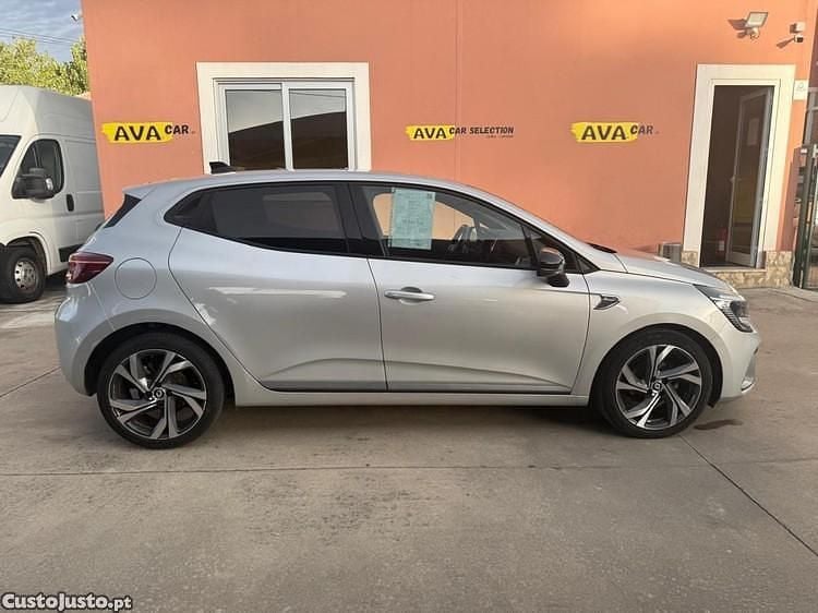 Cinza Usado 2023 Renault Clio V R.S. Sedan | € 16.990 (Bom preço) - Imagem 1/1