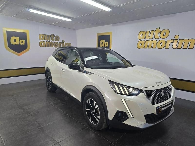 Usado Peugeot e-2008 GT 100 kW (136 HP) 2022 Branco SUV