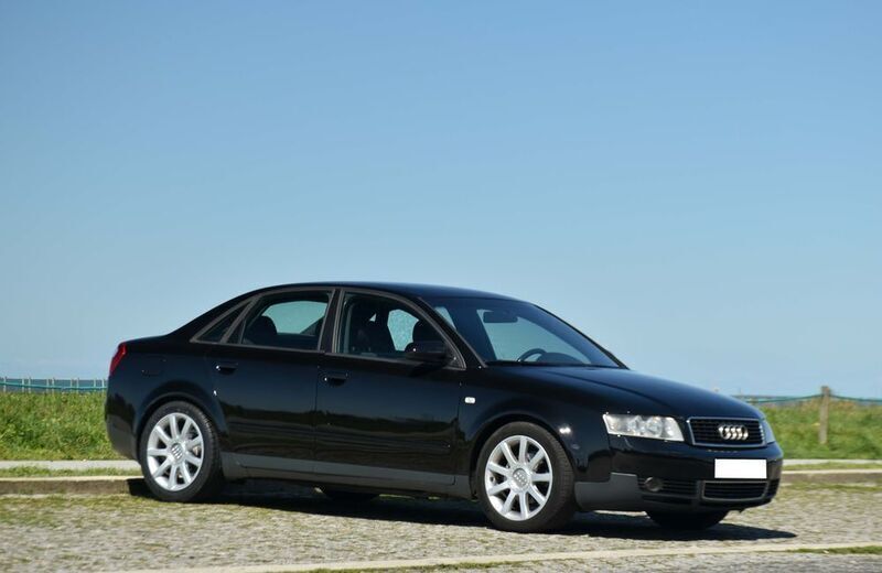 Usado 2001 Audi A4 S-Line Sedan | € 6.490 (Preço justo) - Imagem 1/4