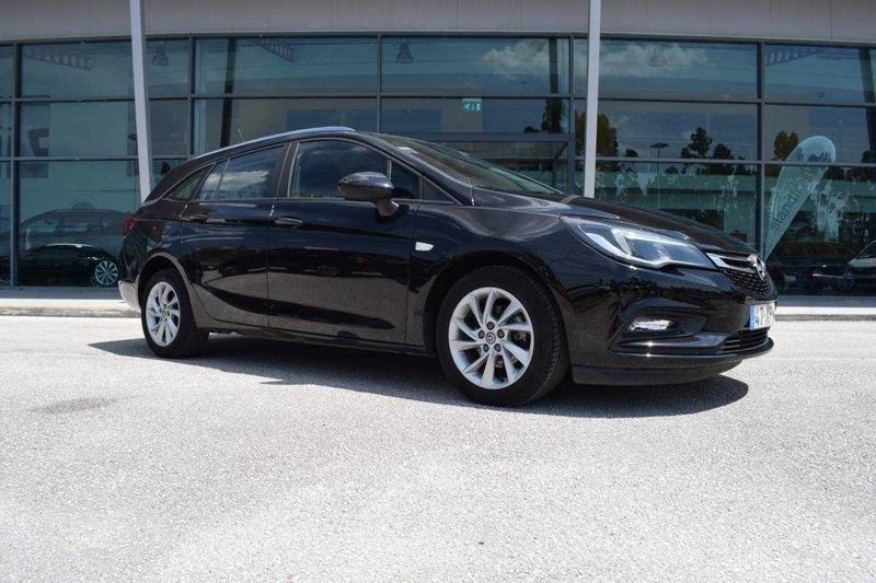 Preto (metalizado) Usado 2019 Opel Astra Edition Carrinha | € 16.990 (Preço elevado) - Imagem 1/4