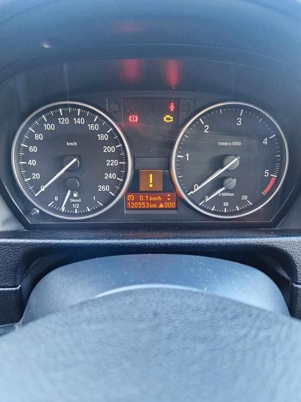 Branco Usado 2011 BMW X1 SUV | € 11.900 (Bom preço) - Imagem 1/4