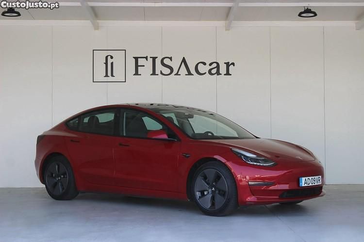 Vermelho Usado 2020 Tesla Model 3 Long Range AWD Sedan | € 28.900 (Preço justo) - Imagem 1/1