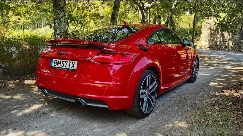 Usado Audi TT 230 HP (169 kW) 2016 Vermelho Coupé