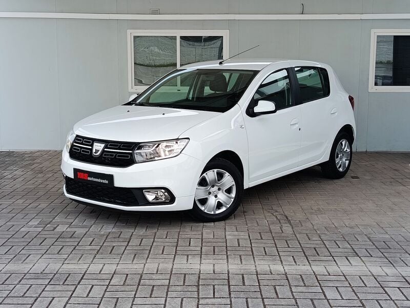 Branco Usado 2020 Dacia Sandero Comfort Citadino | € 12.480 (Preço justo) - Imagem 1/4