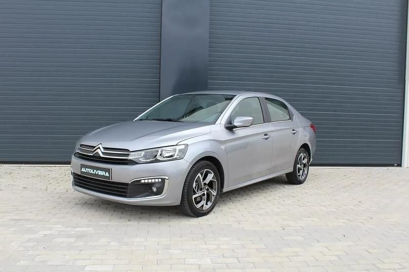 Cinzento Usado 2019 Citroën C-Elysee I PureTech Sedan | € 10.500 (Preço justo) - Imagem 1/4
