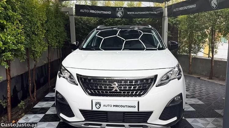 Branco Usado 2018 Peugeot 3008 Allure SUV | € 15.000 (Preço justo) - Imagem 1/1