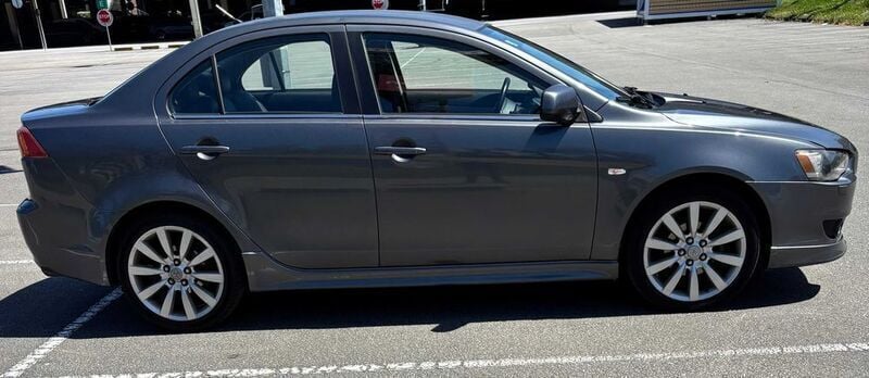 Usado Mitsubishi Lancer 140 HP (102 kW) 2008 Sedan