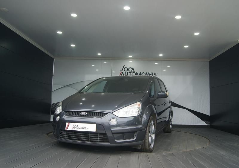 Usado Ford S-MAX Titanium 125 HP (91 kW) 2008 Monovolume