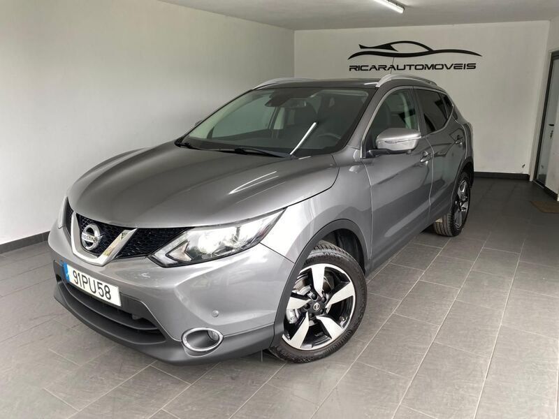 Cinza Usado 2015 Nissan Qashqai Premium Edition SUV | € 16.750 (Preço justo) - Imagem 1/4