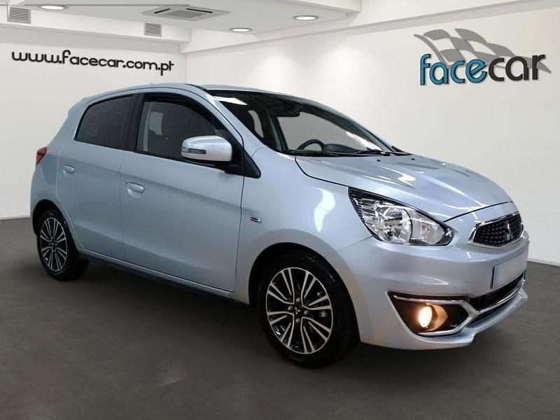 Cinzento Usado 2018 Mitsubishi Space Star | € 8.500 (Preço justo) - Imagem 1/4