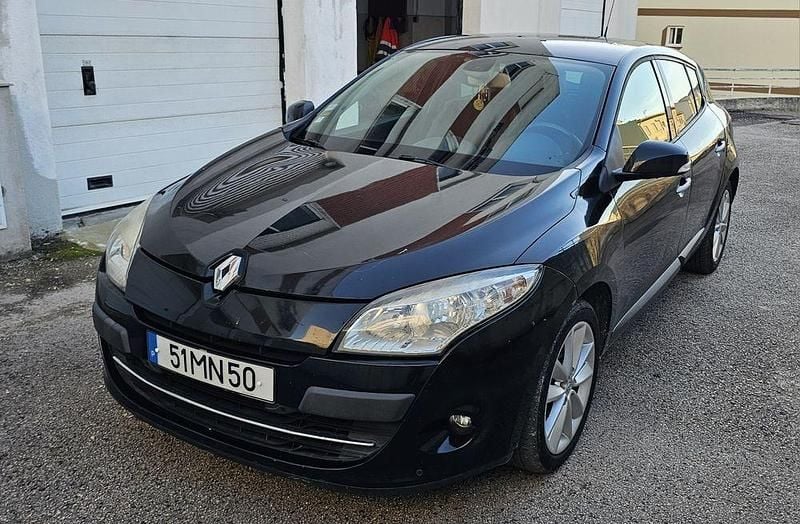 Usado 2011 Renault Mégane III Sedan | € 4.000 (Preço justo) - Imagem 1/4