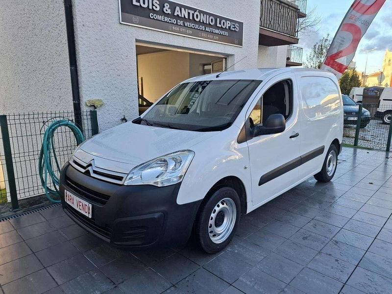 Usado Citroën Berlingo 100 HP (73 kW) 2017 Branco Monovolume