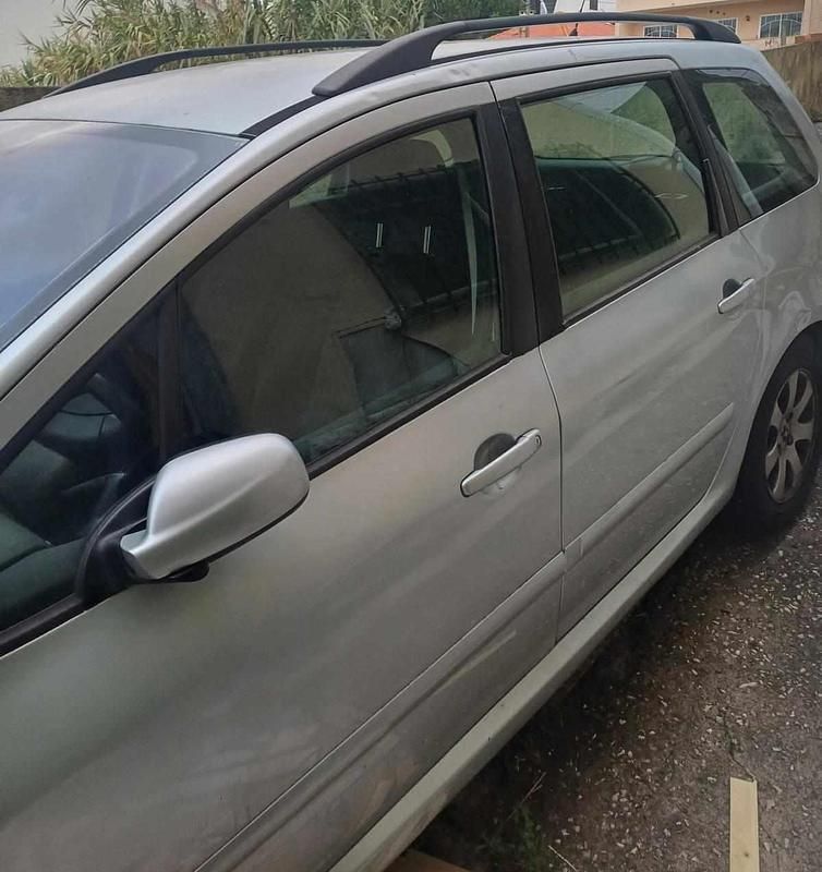 Usado Peugeot 307 68 HP (50 kW) 2004 Cinzento Carrinha