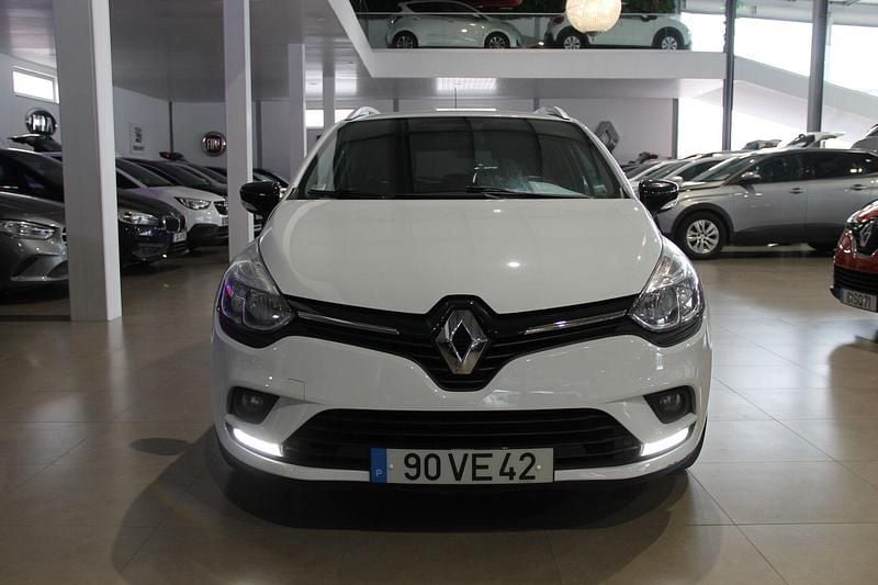 Usado Renault Clio GrandTour LIMITED 90 HP (66 kW) 2018 Branco Carrinha