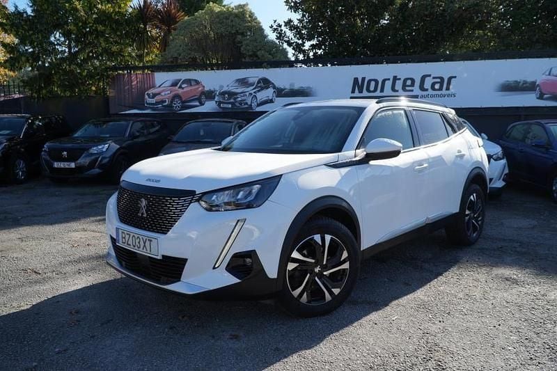 Branco Usado 2021 Peugeot 2008 Allure SUV | € 14.900 (Bom preço) - Imagem 1/4
