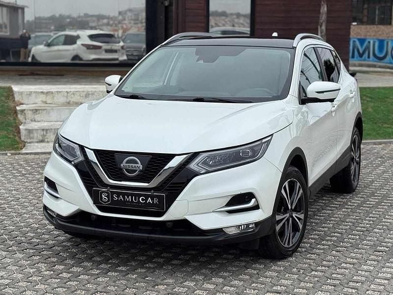 Branco Usado 2017 Nissan Qashqai Acenta SUV | € 16.990 (Preço justo) - Imagem 1/4