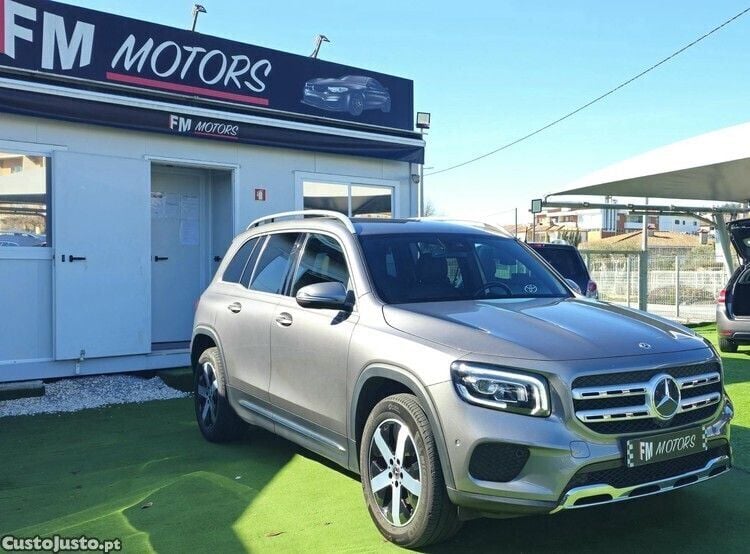 Cinza Usado 2020 Mercedes GLB180 Progressive SUV | € 35.850 (Caro) - Imagem 1/1
