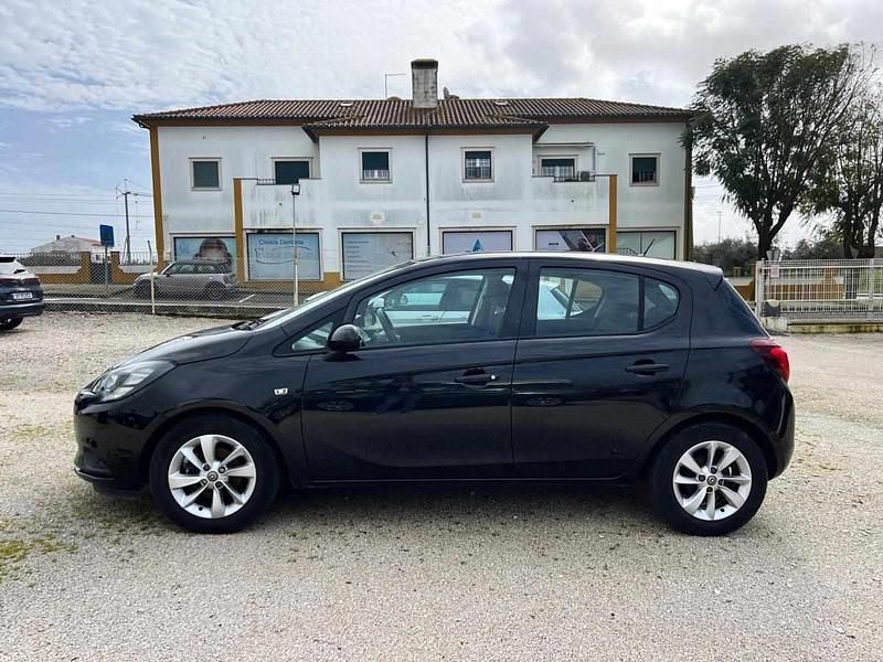 Usado Opel Corsa 70 HP (51 kW) 2016 Preto Citadino