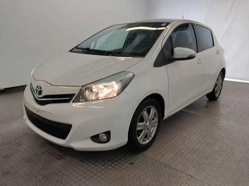 Branco Usado 2014 Toyota Yaris Trend | € 10.990 (Super Preço) - Imagem 1/4
