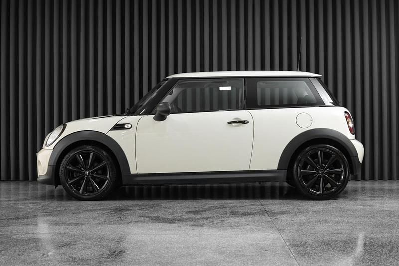 Usado Mini Cooper 90 HP (66 kW) 2013 Branco Citadino