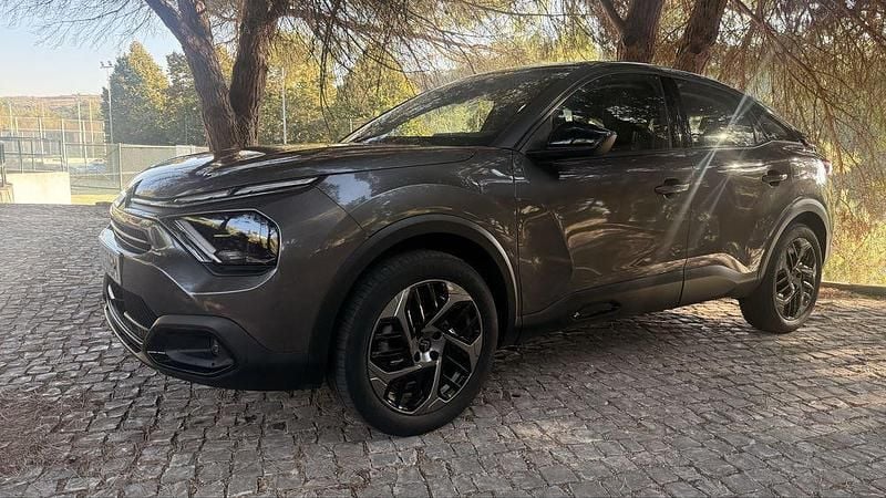 Usado 2022 Citroën C4 Feel Sedan | € 15.950 (Bom preço) - Imagem 1/4